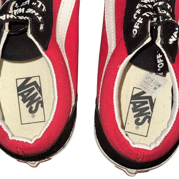Vans Old Skool red and black checkerboard sole sneakers - Picture 9 of 9